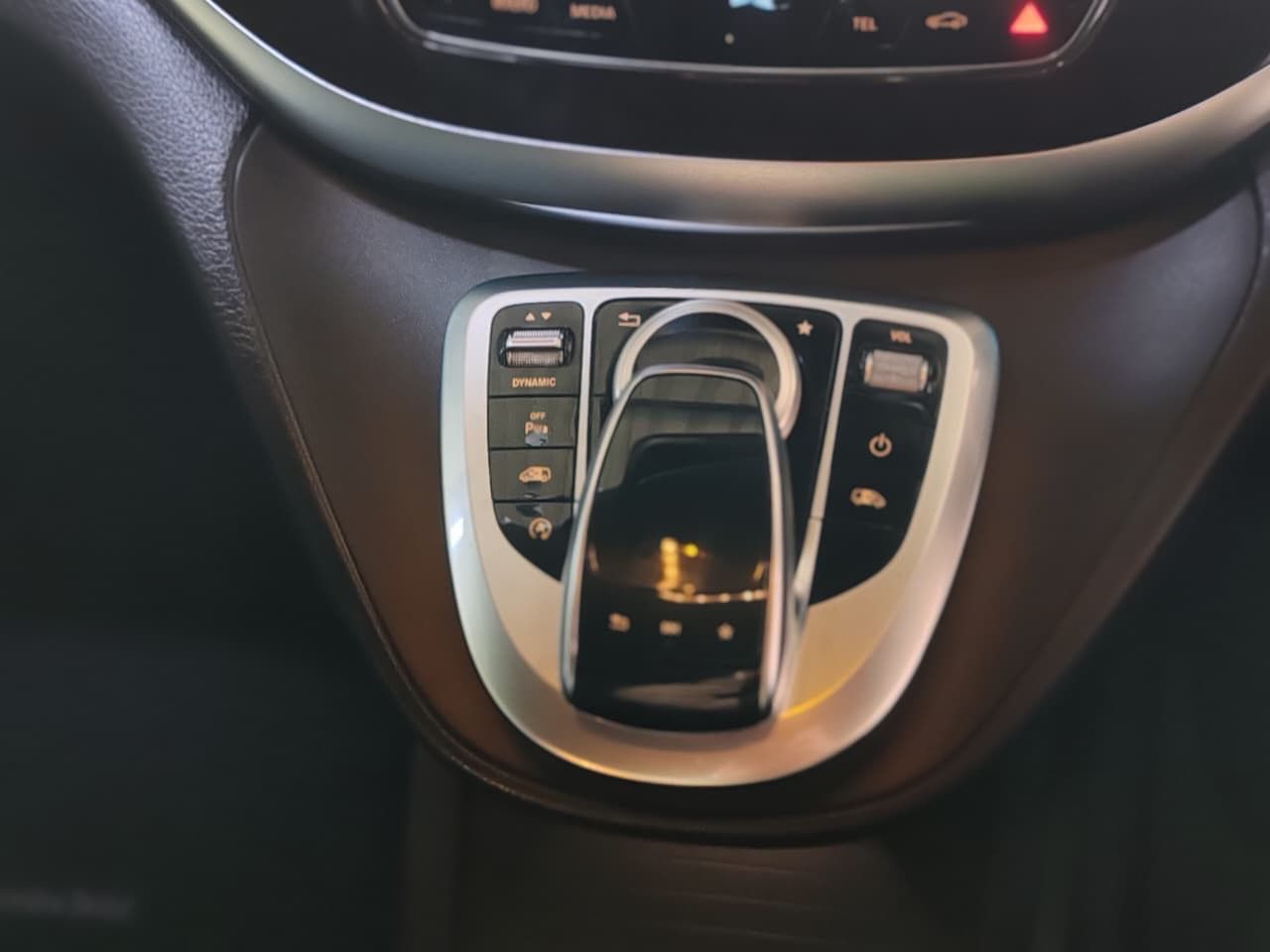 Mercedes-Benz V-Class V250